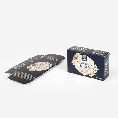 Caja de papel cosmética reciclada negra 300gsm con la impresión ULTRAVIOLETA del punto