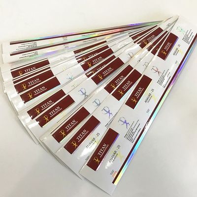 Las etiquetas autas-adhesivo rojas de la botella de píldora de la anchura de 75m m engrasan rectangular resistente